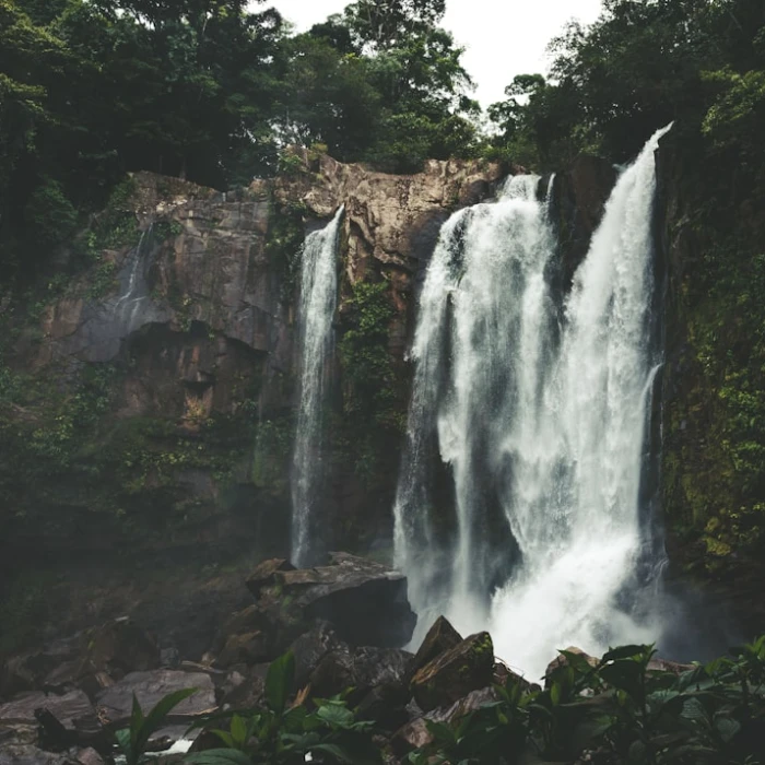 Unveiling Costa Rica's Hidden Gems: Exploring the Best Caves and Grottoes