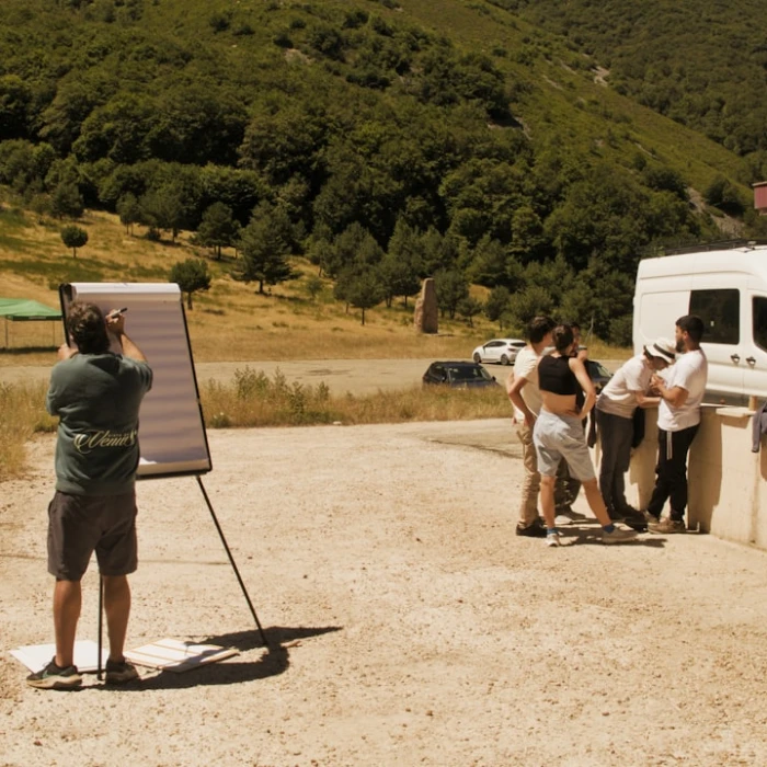 Spain Unlocked: Your Essential Guide to Cultural Etiquette for Tourists