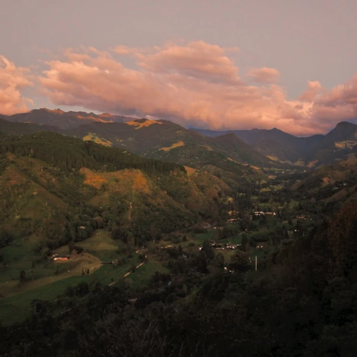 Your Ultimate Guide to Getting Around Colombia: Flights, Buses, and Ferries Explained