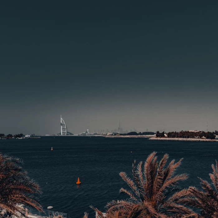 Unveiling Emirati Elegance: A Comprehensive Guide to UAE Traditional Dress and Costumes