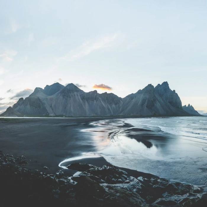 A Guide to the Most Iconic Fountains in Iceland
