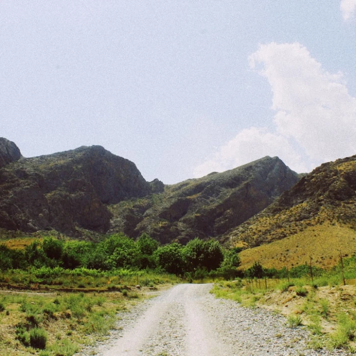 Discover Uzbekistan's Best Mountain Biking Trails: An Unforgettable Adventure Guide