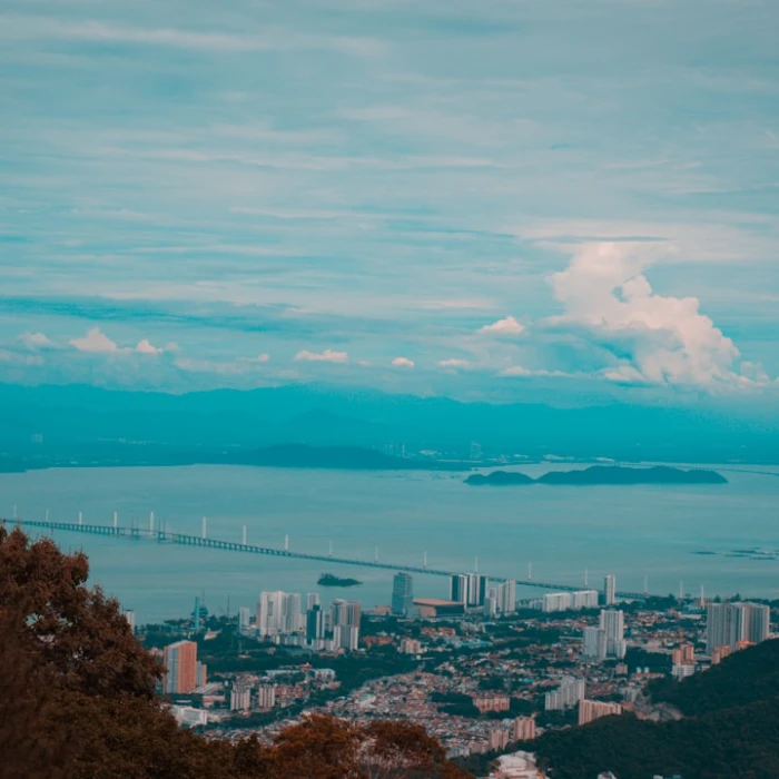 A Guide to the Most Famous Bridges in Malaysia