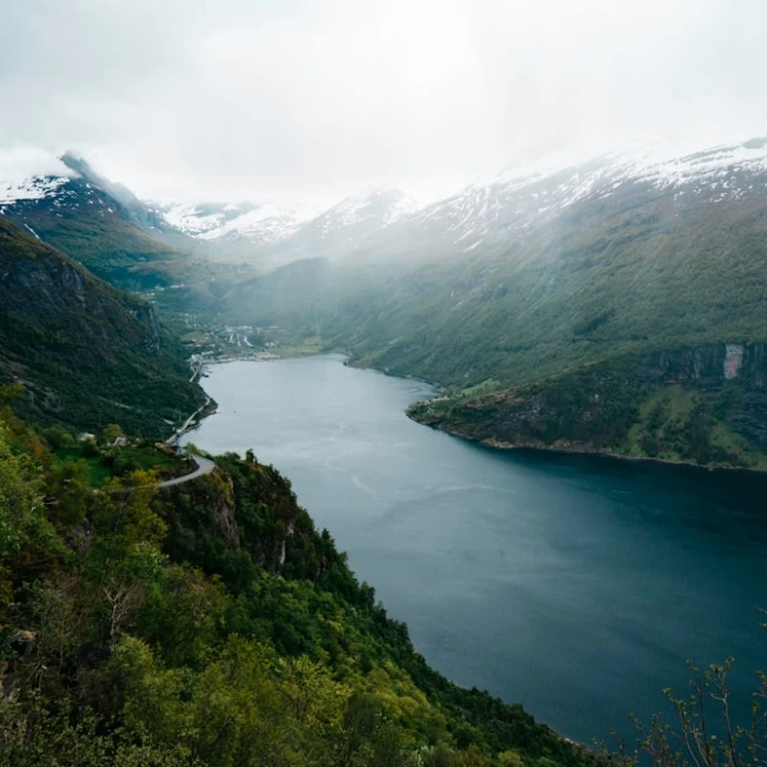 How to Find the Best Local Tour Guides in Norway