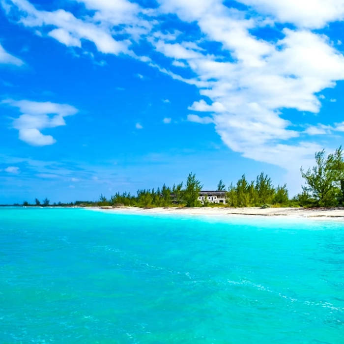 Caribbean Currency Guide: Your Smart Money Tips for Island Adventures