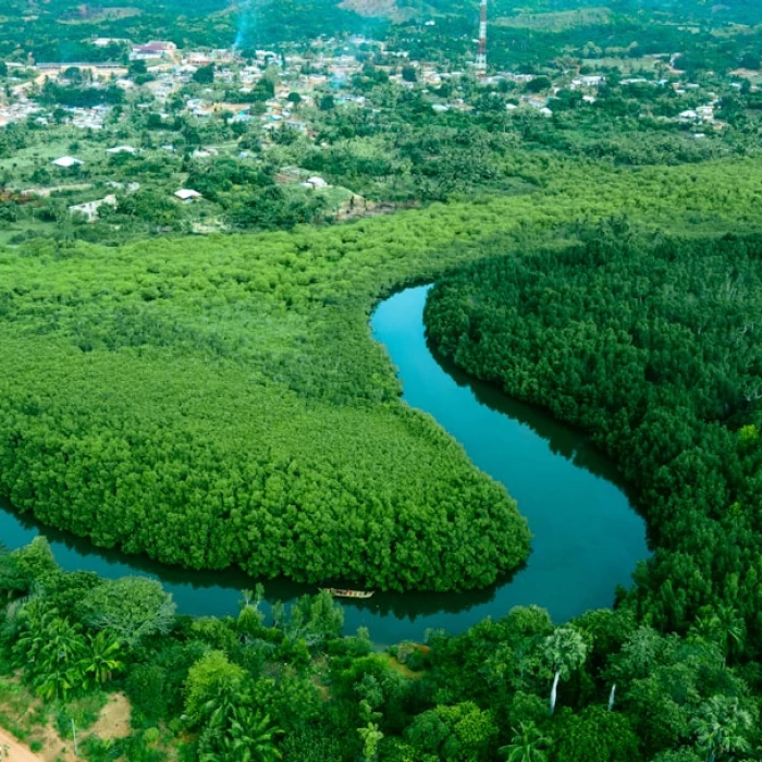 Explore Ghana Responsibly: Your Ultimate Guide to Eco-Friendly & Sustainable Travel