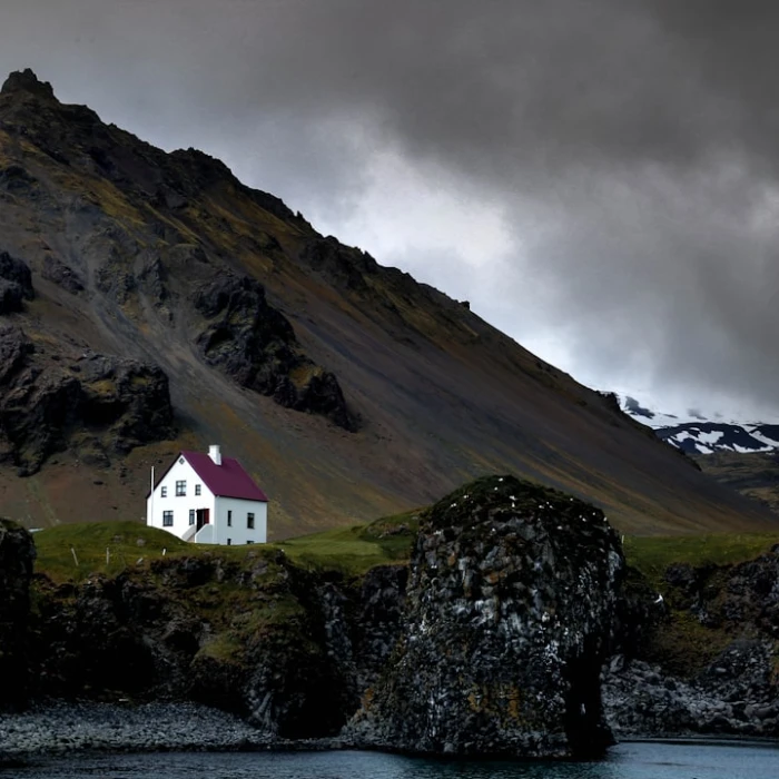 The Safest Cities for Solo Travelers in Iceland: Your Ultimate Guide