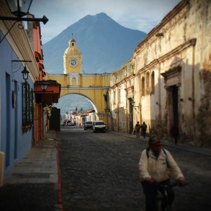 Guatemala's Scenic Train Dreams: Uncovering Historic Routes & Unique Experiences
