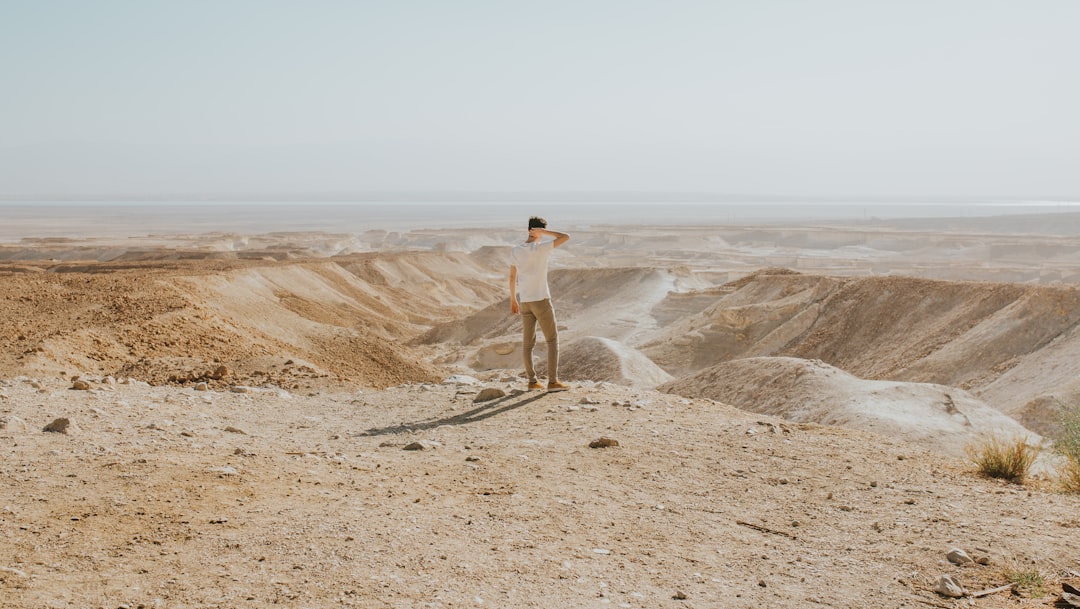 Navigating the Middle East: A Guide to Ethical Volunteering While Traveling