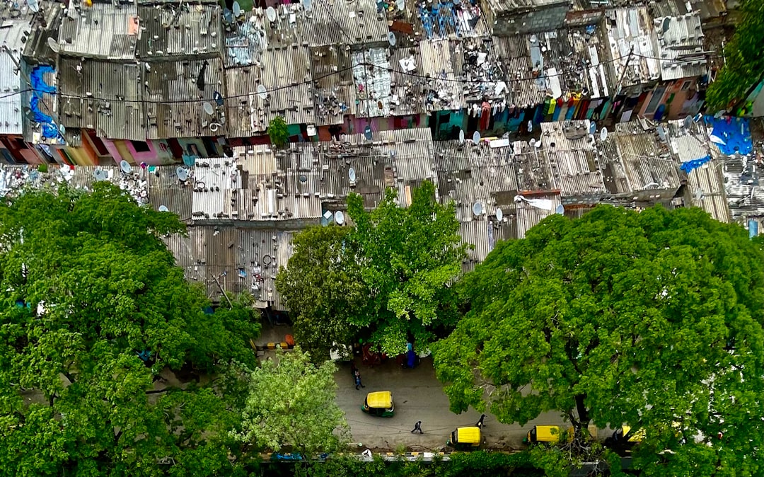 How to Stay Connected: Your Ultimate Guide to Finding the Best Wi-Fi Spots Globally