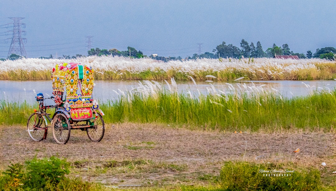 10 Common Tourist Scams in Bangladesh and How to Avoid Them