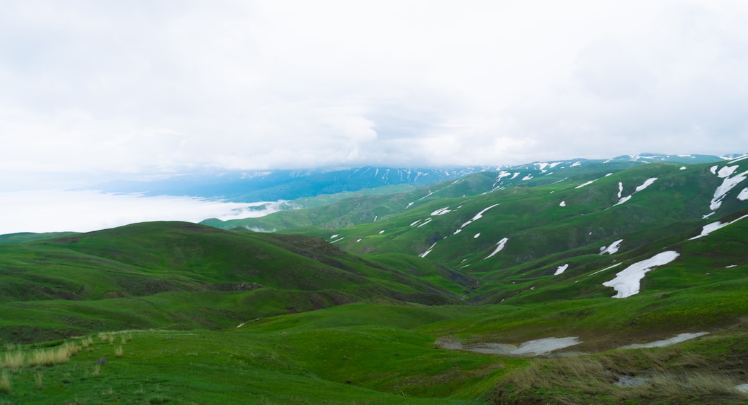 Experience Thrills: Best Paragliding & Skydiving Spots in Azerbaijan