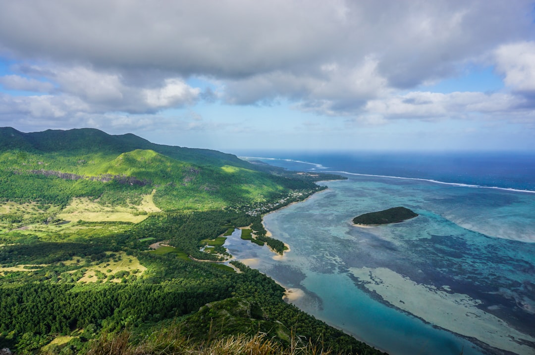 Discover Mauritius: The Best Scenic Boat Trips for Unforgettable Views