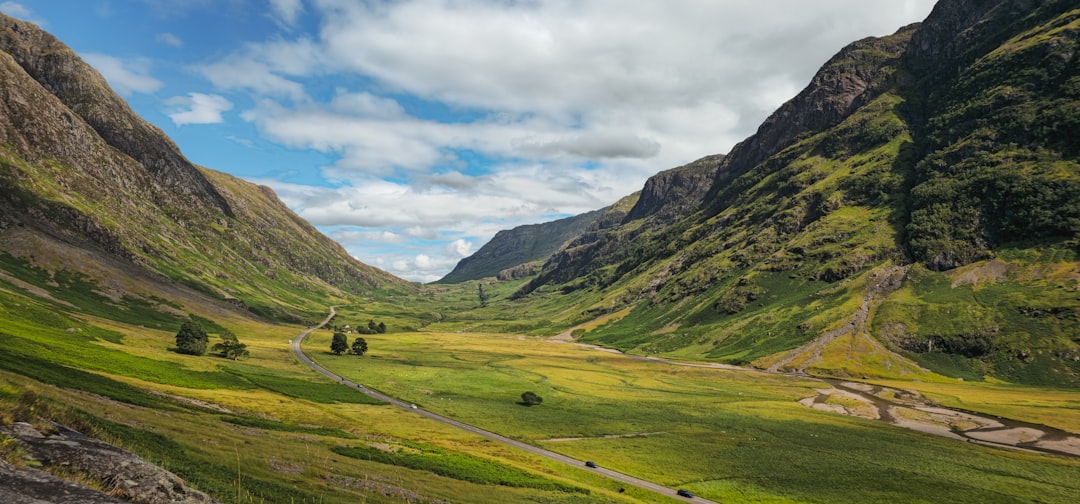UK's Most Scenic Train Journeys: Unforgettable Rail Adventures Across Britain
