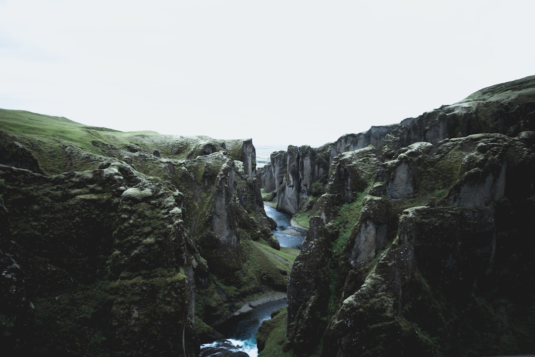 How to Use Local Laundry Services in Iceland: A Comprehensive Guide