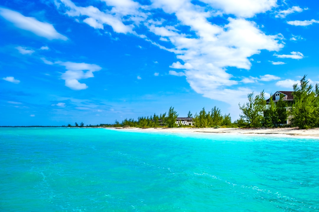 Caribbean Currency Guide: Your Smart Money Tips for Island Adventures