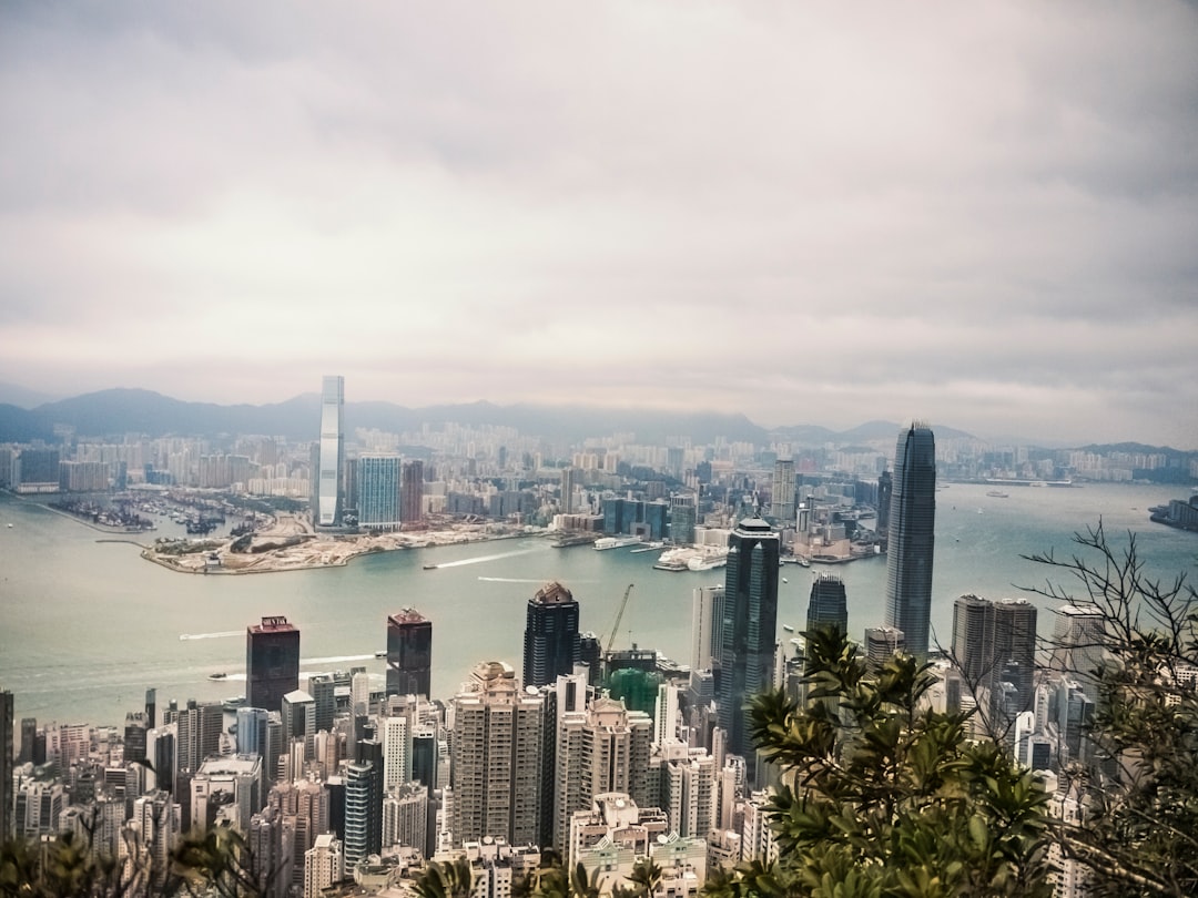 Plan Your Dream Romantic Proposal in Hong Kong: Unforgettable Ideas & Tips