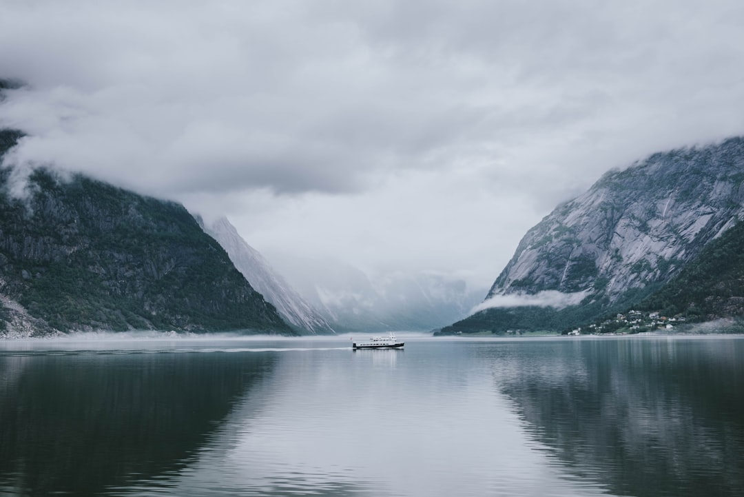 Navigate Norway Effortlessly: Your Guide to Local Public Transport Apps