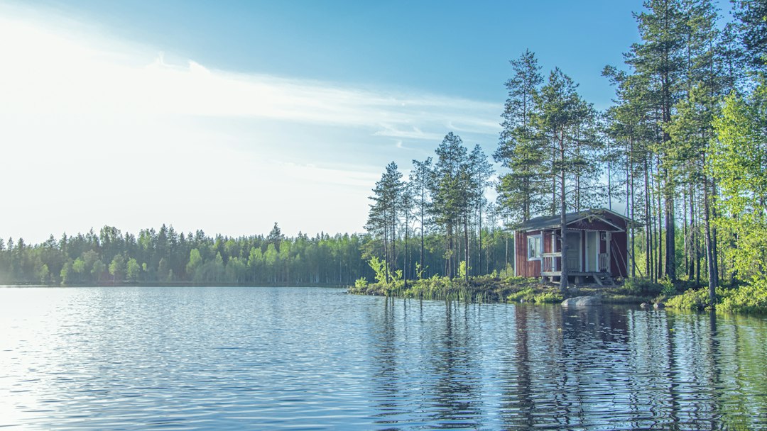 Uncover Finnish Fashion: Your Guide to the Best Local Clothing Markets