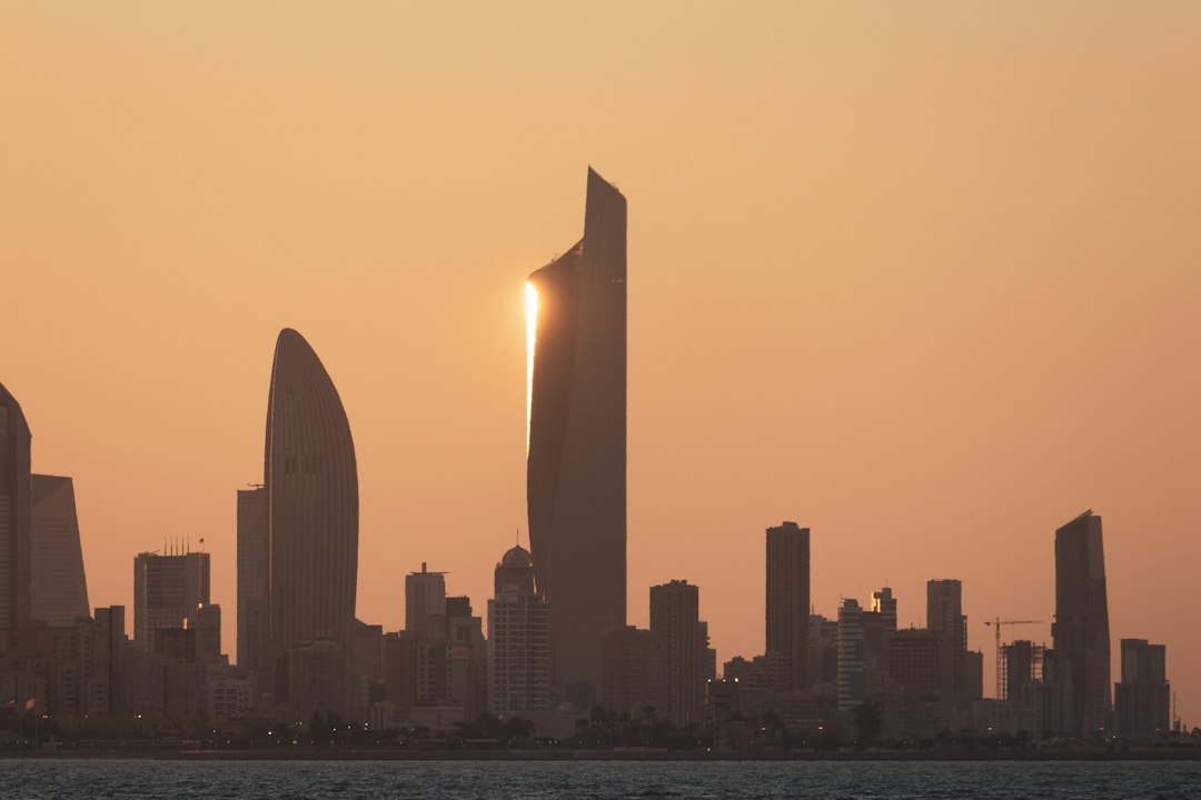 The Best Scenic Train Journeys Through Kuwait: An Unforgettable Rail Adventure