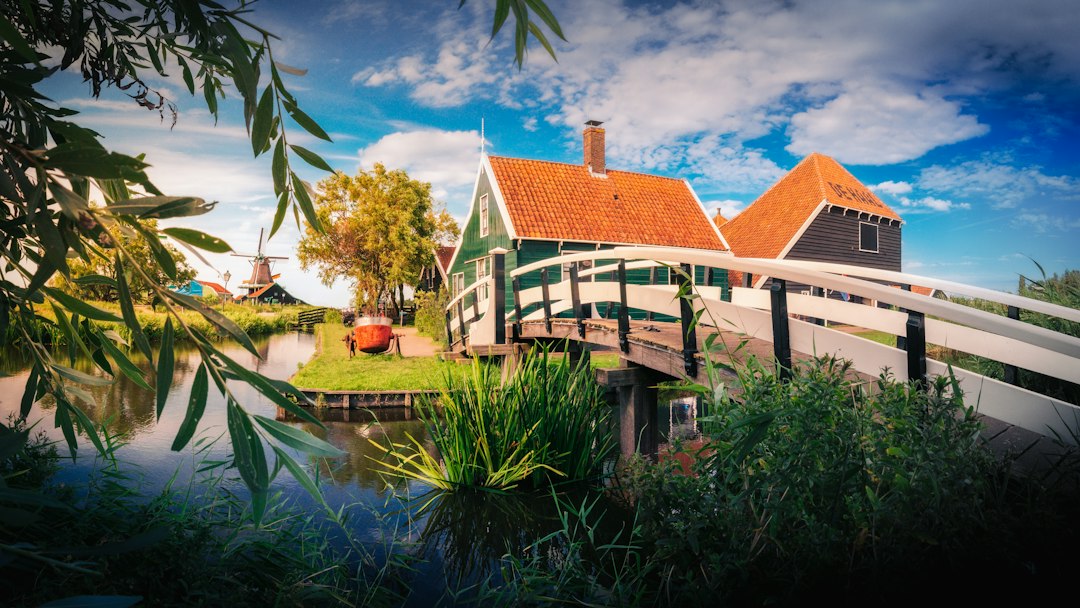 Discover the Darkest Skies: Top Spots for Stargazing and Night Photography in the Netherlands